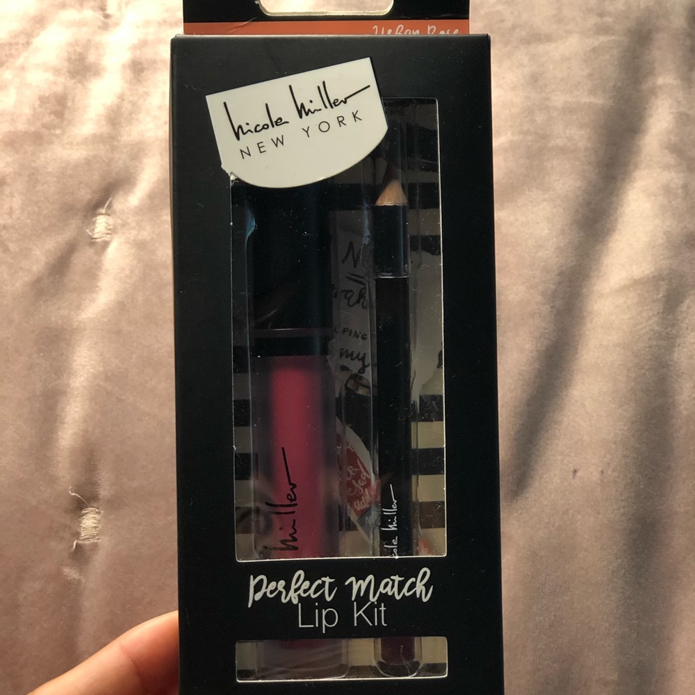 Lip Kit